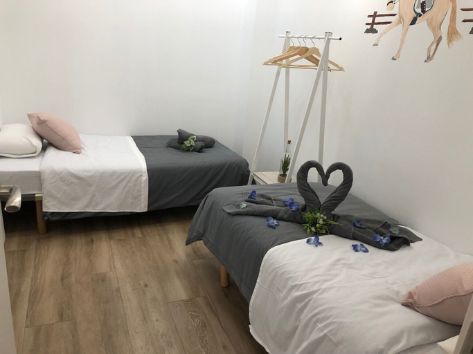 Bedroom 2, Vilamarlux III, Barcelona