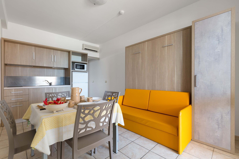 Interior, 2832 Residence Solaris - Bilo Comfort PT Fronte Mare by Barbarhouse, Lecce