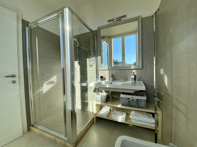Bathroom 5, Villa del Sole Siena, Siena