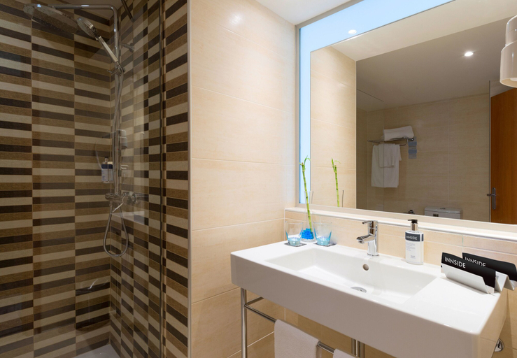 Bathroom 5, Innside Palma Bosque Hotel, Baleares