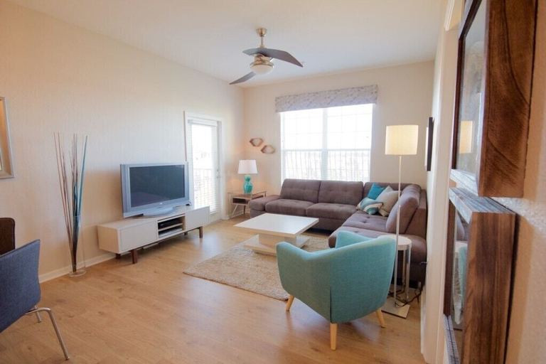 Others 4, Executive Penthouse 3 Bedroom Condo by RedAwning, Orange