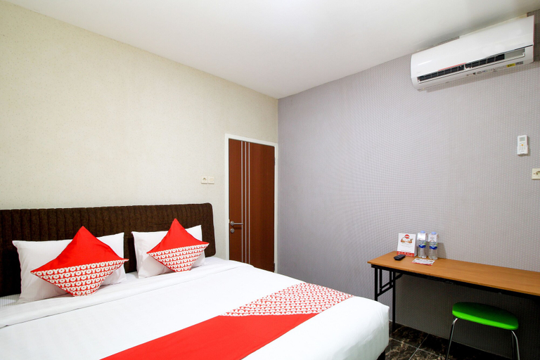 Bedroom 1, Capital O 217 A1 Hotel, Surabaya