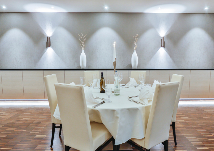 Food & Drinks 5, Holiday Inn VILLINGEN - SCHWENNINGEN by IHG, Schwarzwald-Baar-Kreis