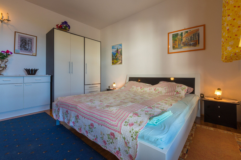 Bedroom 2, Apartments Luji, Crikvenica