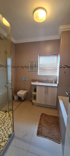 Bathroom 3, Luxury Beachhouse Villa II, Eden