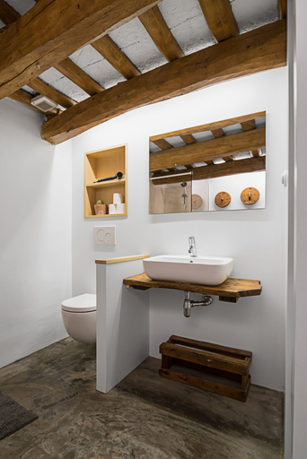 Bathroom 3, Ca l'Espavil, Barcelona