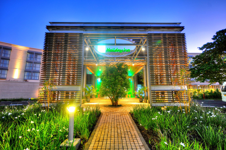 Exterior & Views 2, Holiday Inn MAURITIUS MON TRESOR by IHG