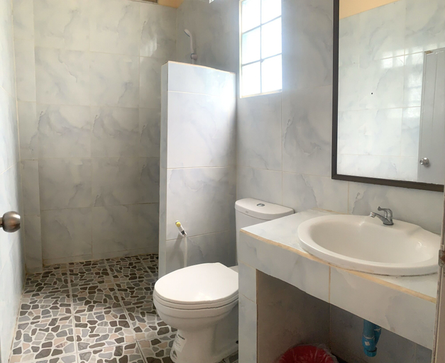 Bathroom 3, Ocean View Resort Koh Tao, Ko Phangan
