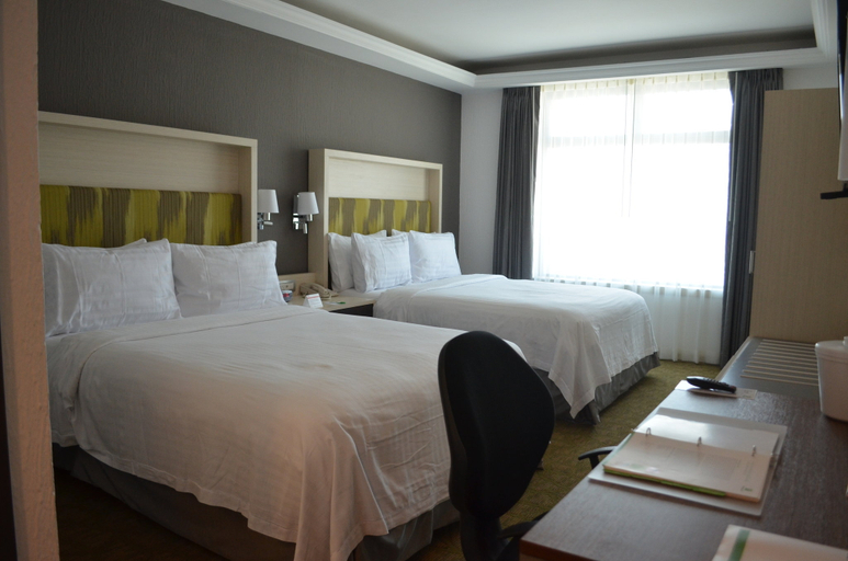 Bedroom 2, Holiday Inn QUERETARO ZONA DIAMANTE by IHG, Querétaro