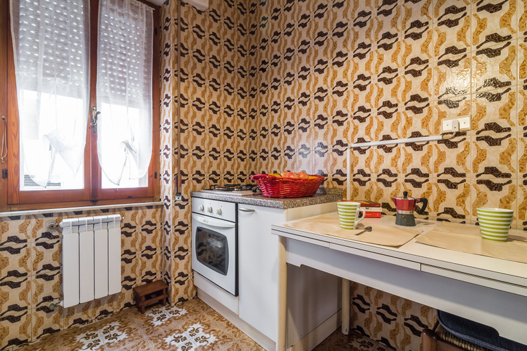 Private kitchen 3, AffittaSardegna - Casa Paoli, Sassari