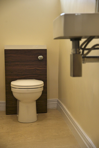 Bathroom 4, GGC Apartments, Amuwo Odofin