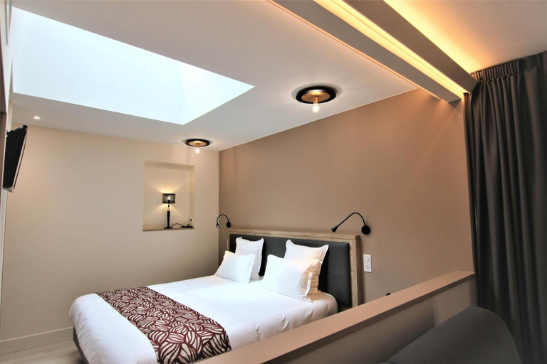 Bedroom 3, Hotel Montaigne, Dordogne