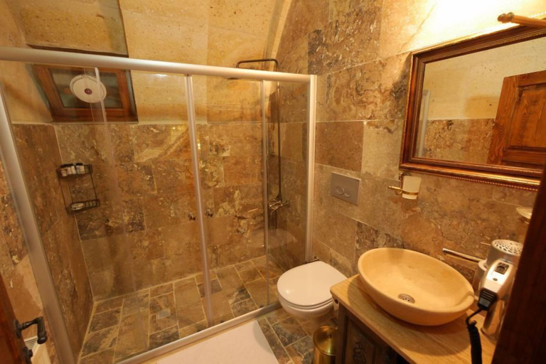 Bathroom 5, Avanos Suites, Avanos