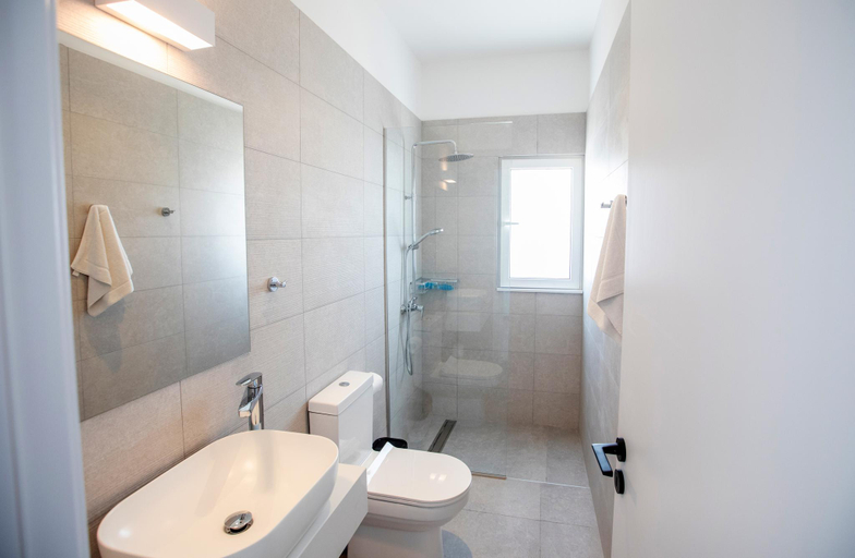 Bathroom 2, Ayia Napa Kube Villa Kb4, Ayia Napa Center