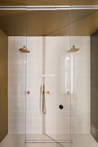 Bathroom 4, MAISONETTE V.V.155, Syracuse