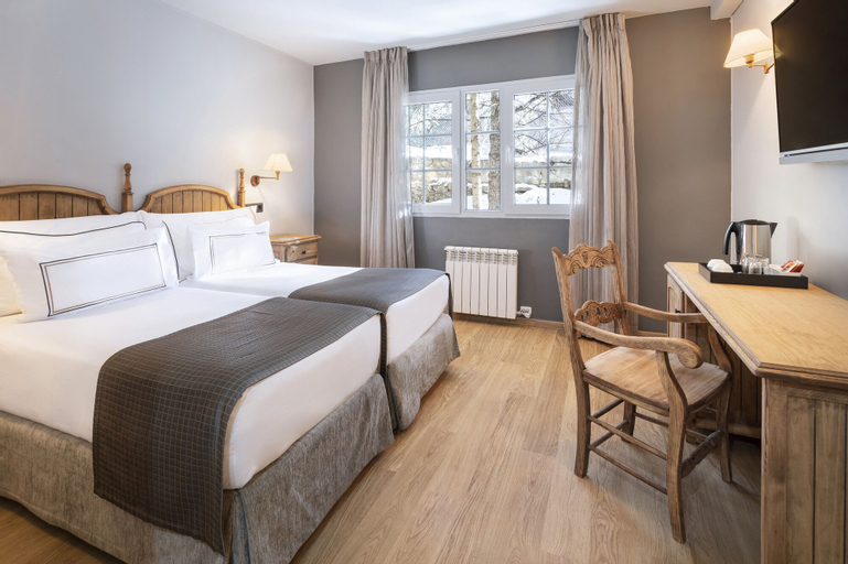 Bedroom 10