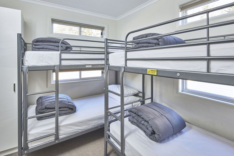 Bedroom 4, NRMA Bathurst Panorama Holiday Park, Bathurst Regional - Pt A