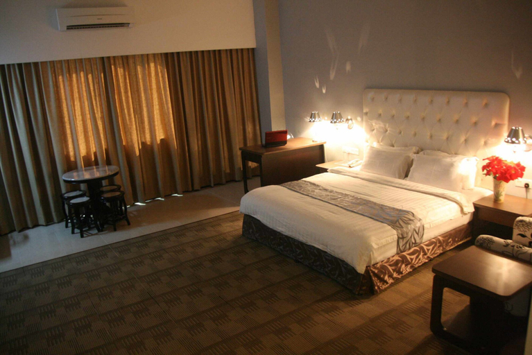 Bedroom 3, Ritz Garden Hotel Manjung, Manjung