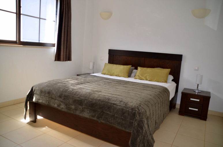 Bedroom 2, Private Self-Catering Apartments