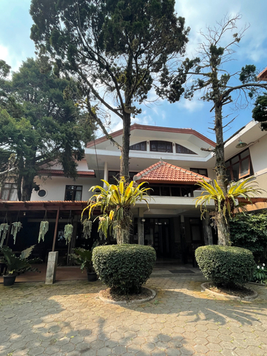 Exterior & Views 2, Hotel Gegerkalong Asri, Bandung