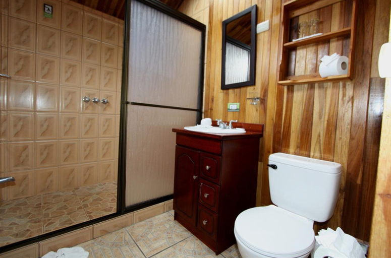 Bathroom 3, Historias Lodge, Puntarenas