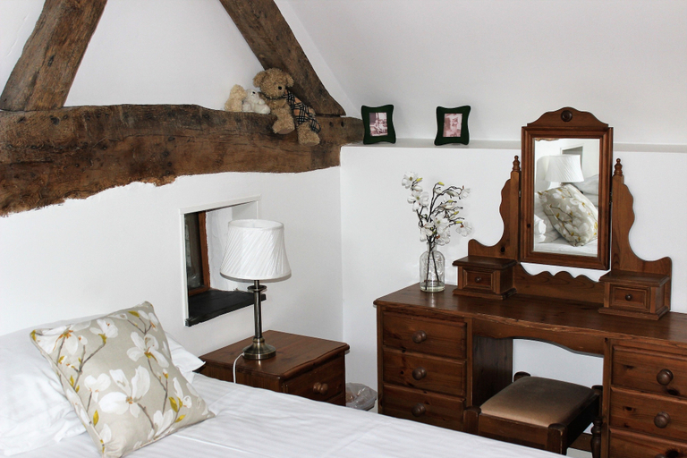 Bedroom 2, Dee Valley Cottages, Denbighshire