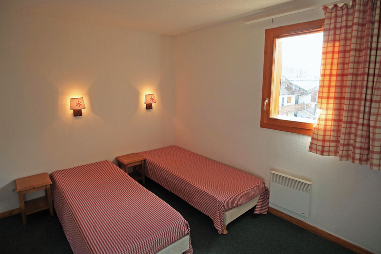 Bedroom 2, Résidence Lagrange Vacances Les Valmonts Val Cenis, Savoie