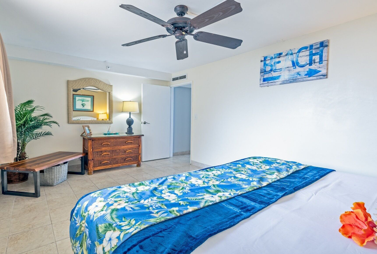 Bedroom 3, Valley Isle 1108b 2 Bedroom Condo by RedAwning, Maui