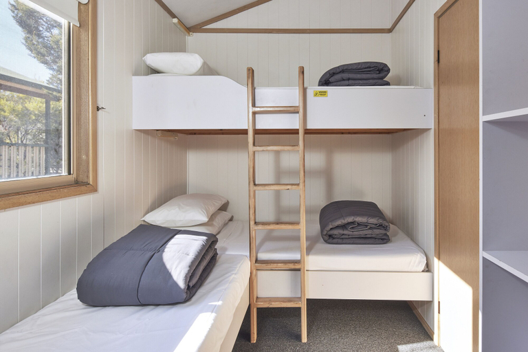 Bedroom 4, NRMA Bathurst Panorama Holiday Park, Bathurst Regional - Pt A
