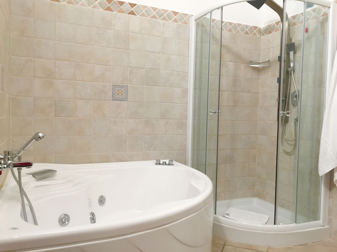 Bathroom 5, Villa Il Barone, Vibo Valentia