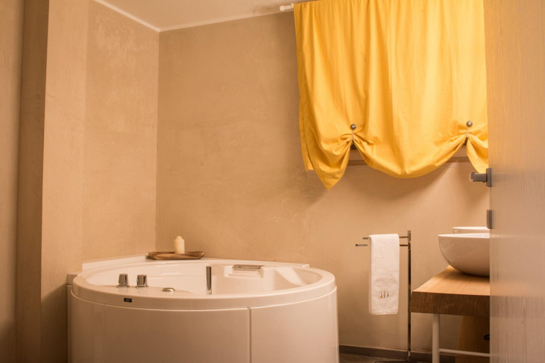 Bathroom 4, TD Villa Ponente Luxury Villa with Sea View Pool, Bari