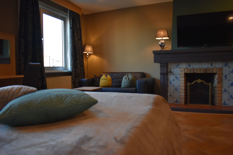 Bedroom 2, Hotel Atlanta, Valkenburg aan de Geul