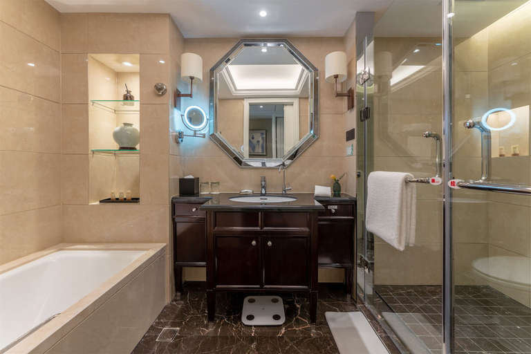 Bathroom 5, Yun-Zen Jinling World Trade Plaza Hotel, Shijiazhuang