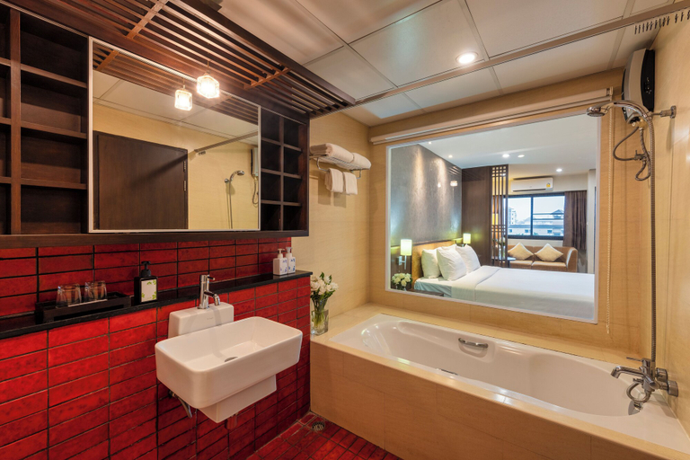Bathroom 5, The Grand Napat, Muang Chiang Mai