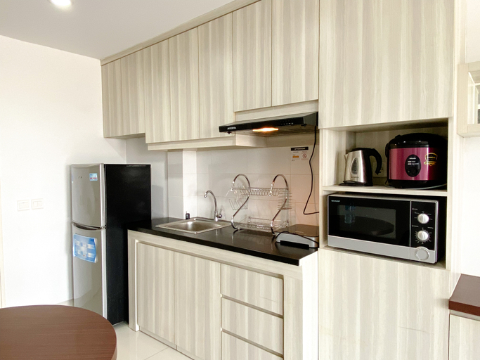 Others 4, Spacious and Comfy Studio Room Azalea Suites Apartment By Travelio, Cikarang