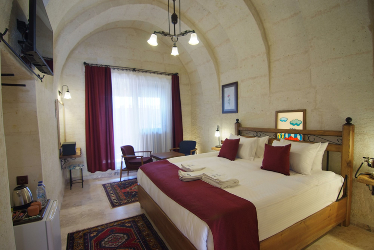 Bedroom 2, Peruna Cave, Nevşehir