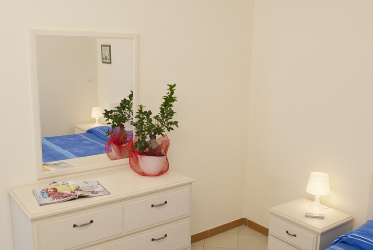 Bedroom 2, Hotel Paradiso Residence, Salerno