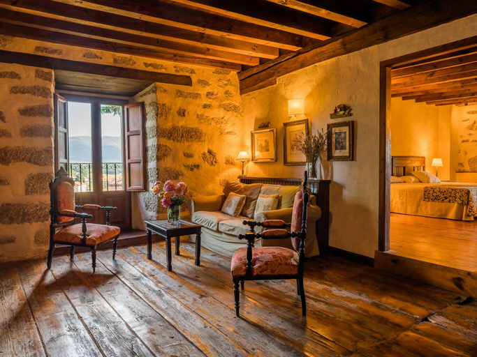 Others 5, Posada la Casa de Arriba, Ávila