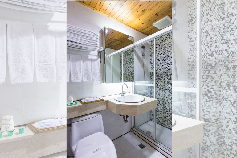 Bathroom 3