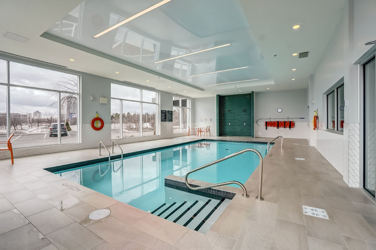 Sport & Beauty 3, Holiday Inn GATINEAU � OTTAWA by IHG, Communauté-Urbaine-de-l'Outaouais