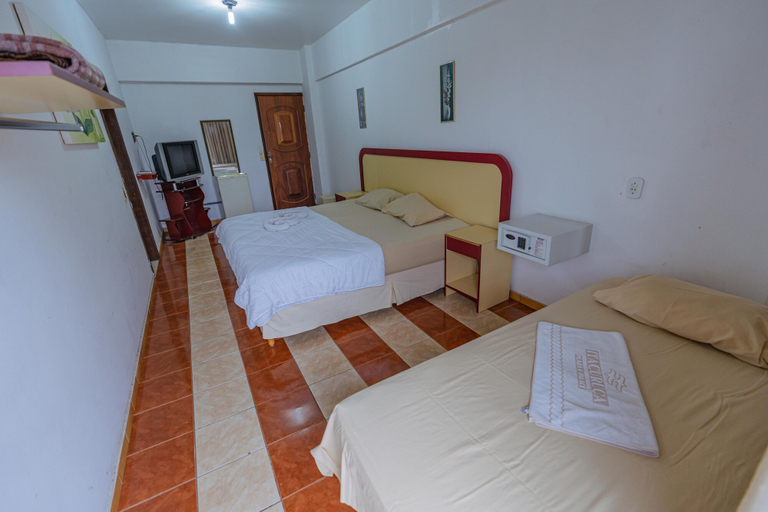 Bedroom 2, Itacuruca Palace Hotel, Mangaratiba