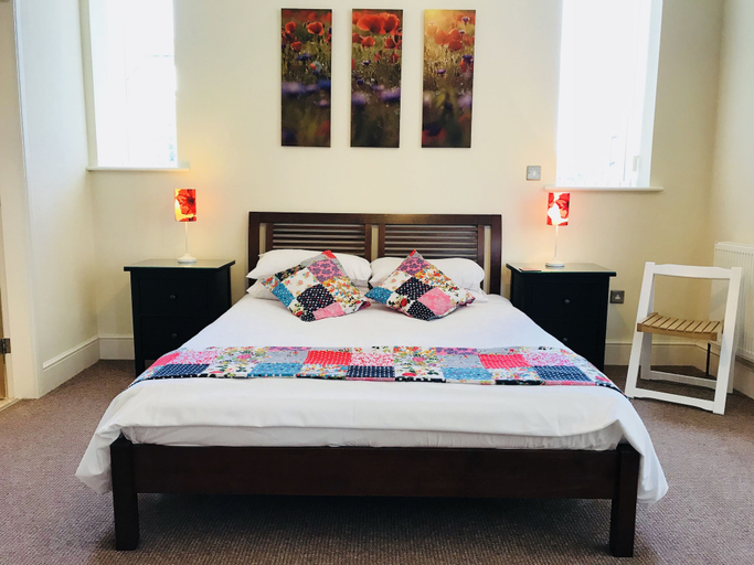 Bedroom 2, The Shelbourne Apartments, Sefton