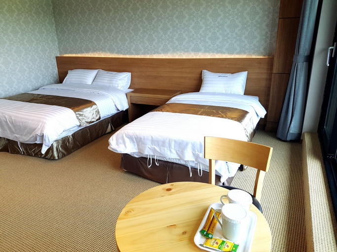 Bedroom 2, Yangyang International Airport Hotel, Yangyang