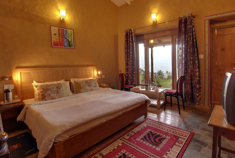 Bedroom 2, Hotel Chevron Mountain Villa, Bageshwar