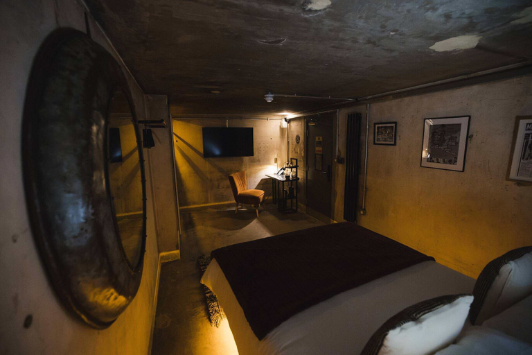 Bedroom 3, Impossible Motel, York