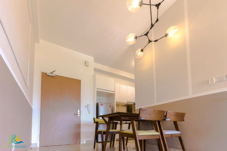 Dining Room 16