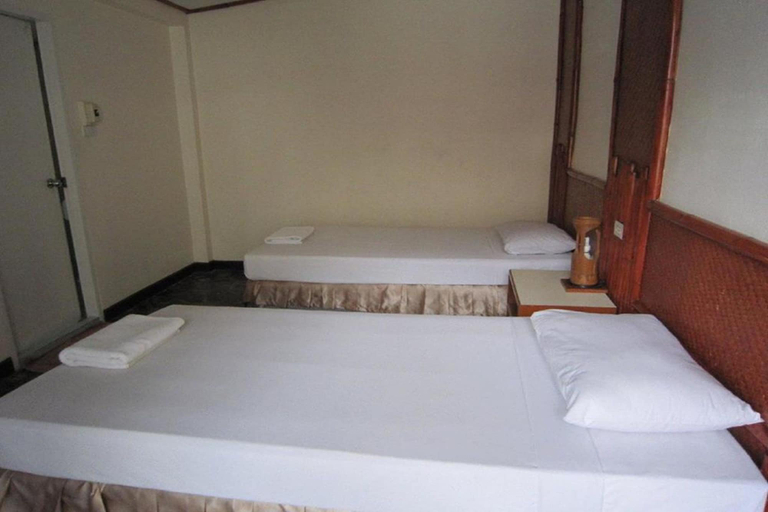 Bedroom 5, Phi Phi Inn, Mueang Krabi