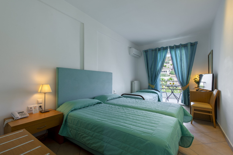 Bedroom 5, Skala Hotel, South Aegean