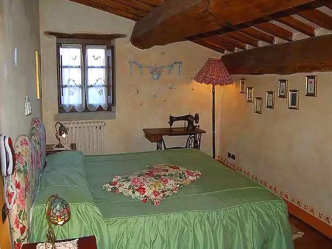 Bedroom 4, Monastery Guest House, Perugia