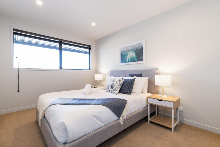 Bedroom 3, Alpine Getaway, Queenstown-Lakes